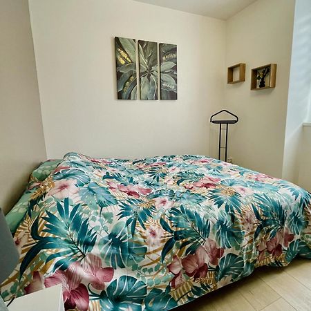 Joli Appartement Avec Parking Montbéliard Exterior foto
